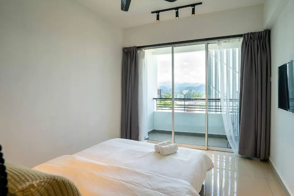 Chic - 4 Bedroom - Projector - Ipoh Town - Sleep8 Malaysia
