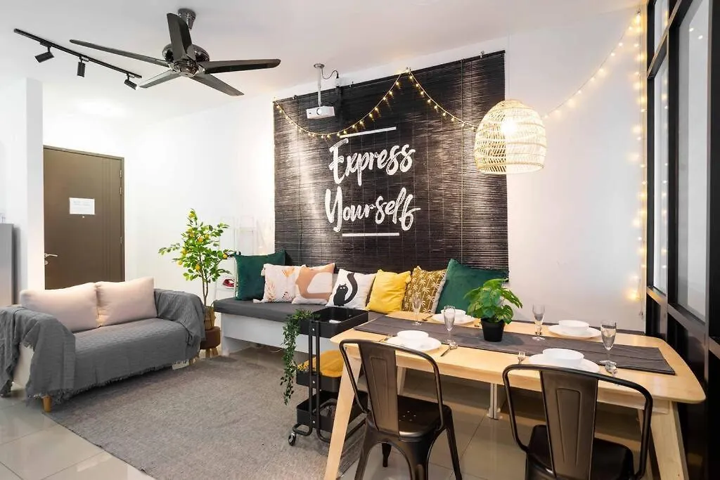 Lejlighed Chic - 4 Bedroom - Projector - Ipoh Town - Sleep8 Malaysia