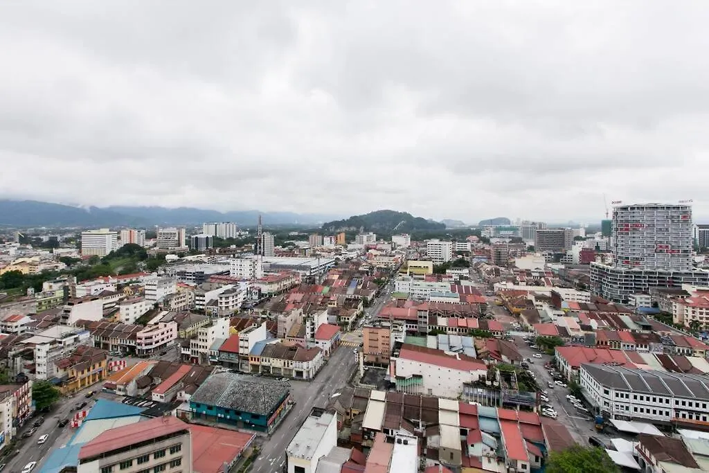 Chic - 4 Bedroom - Projector - Ipoh Town - Sleep8